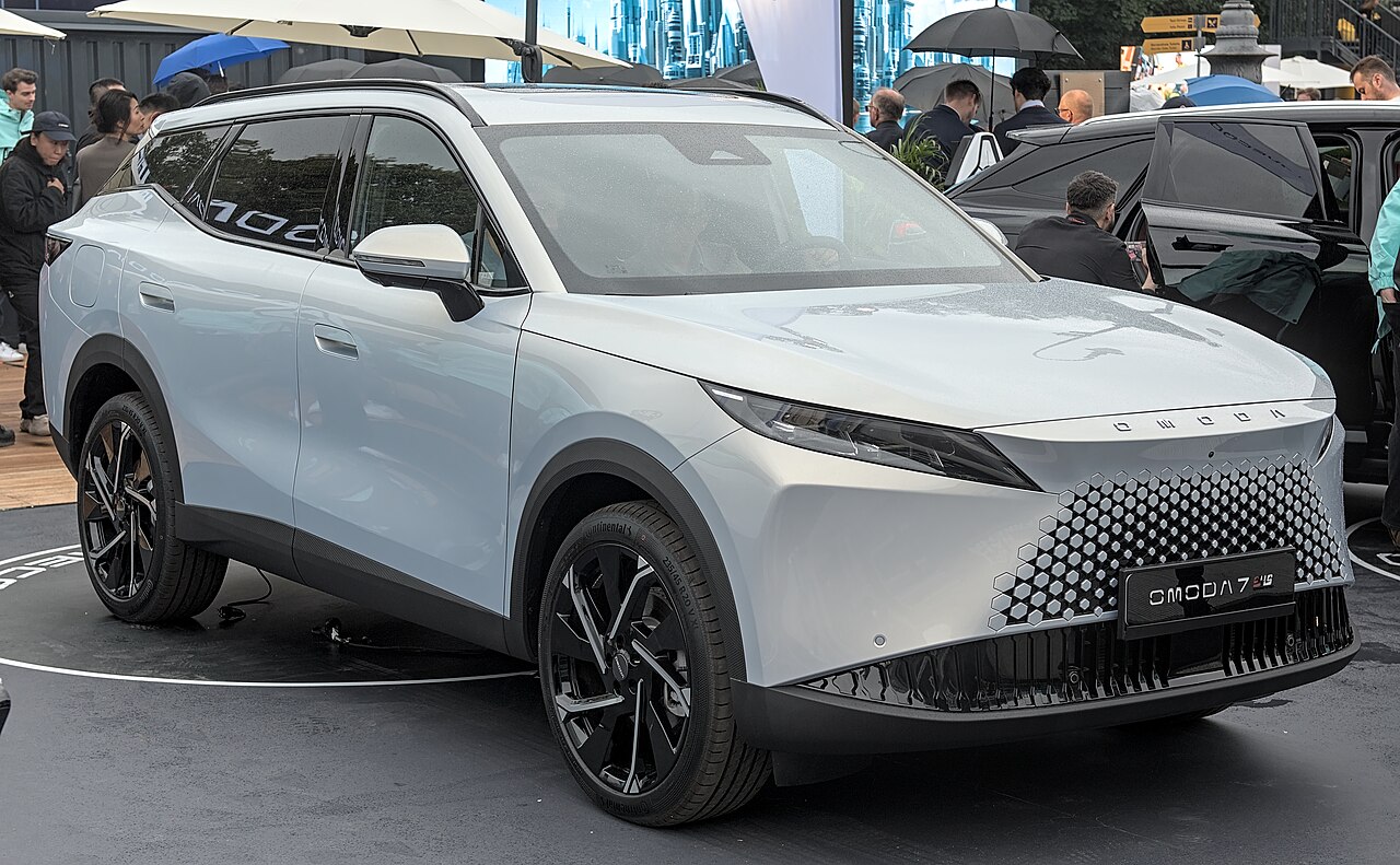 Omoda 7