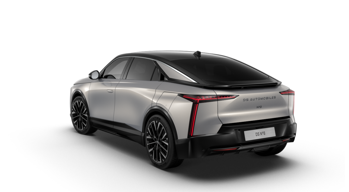 DS Automobiles N°8 — rear