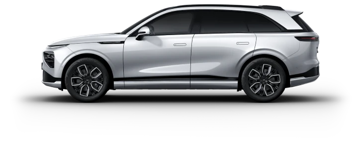 XPeng G9 — side