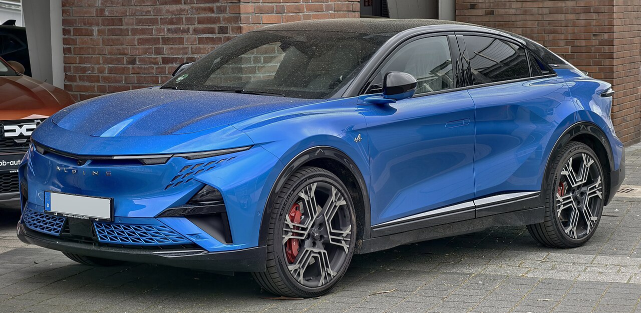 Alpine A390